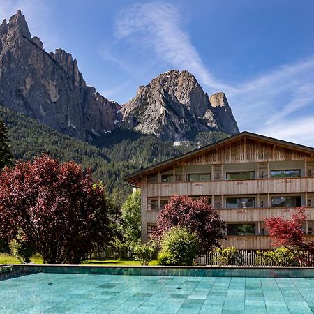 Artnatur Dolomites Hotel & Spa Siusi Esterno foto