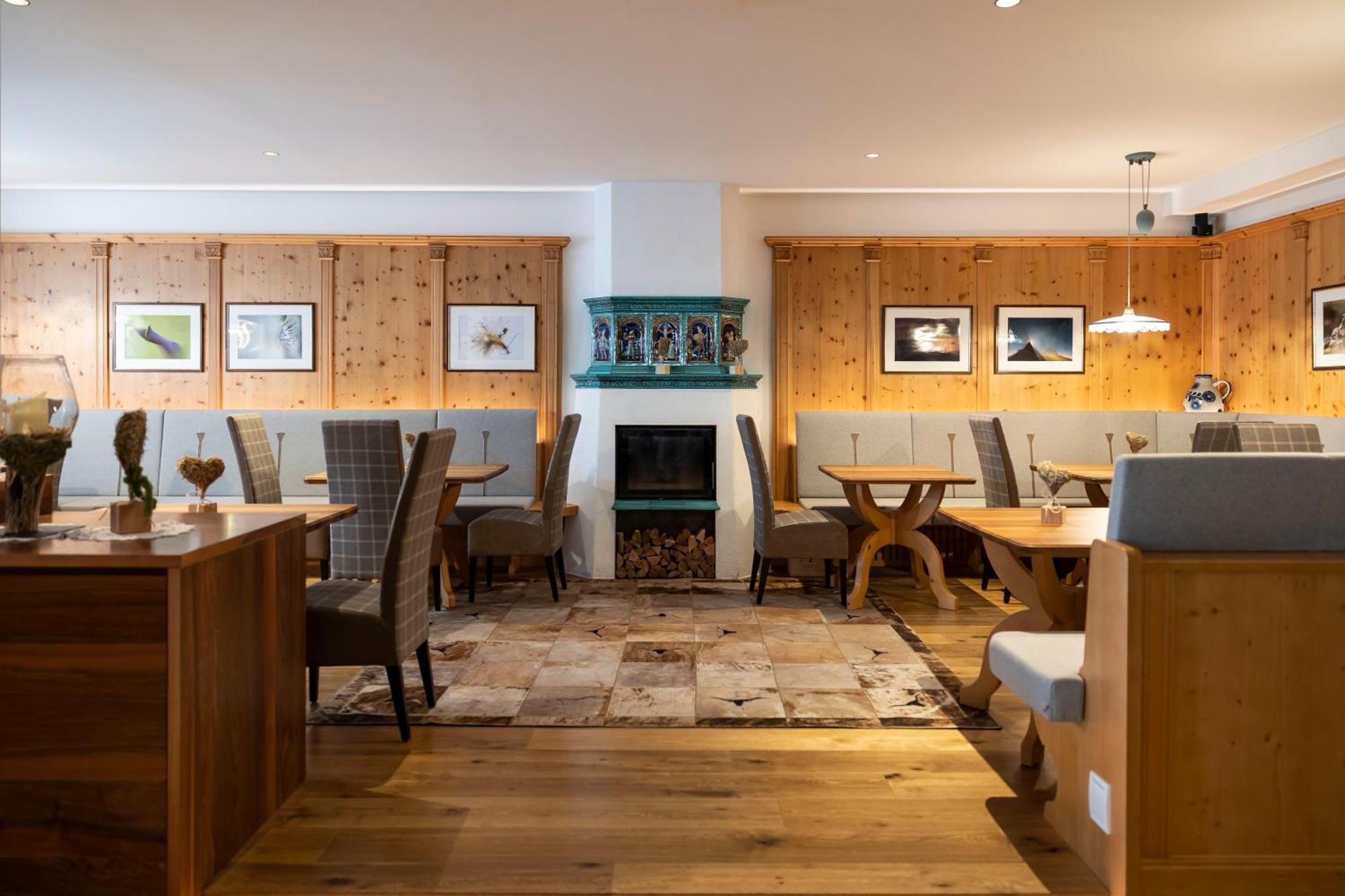Artnatur Dolomites Hotel & Spa Siusi Esterno foto