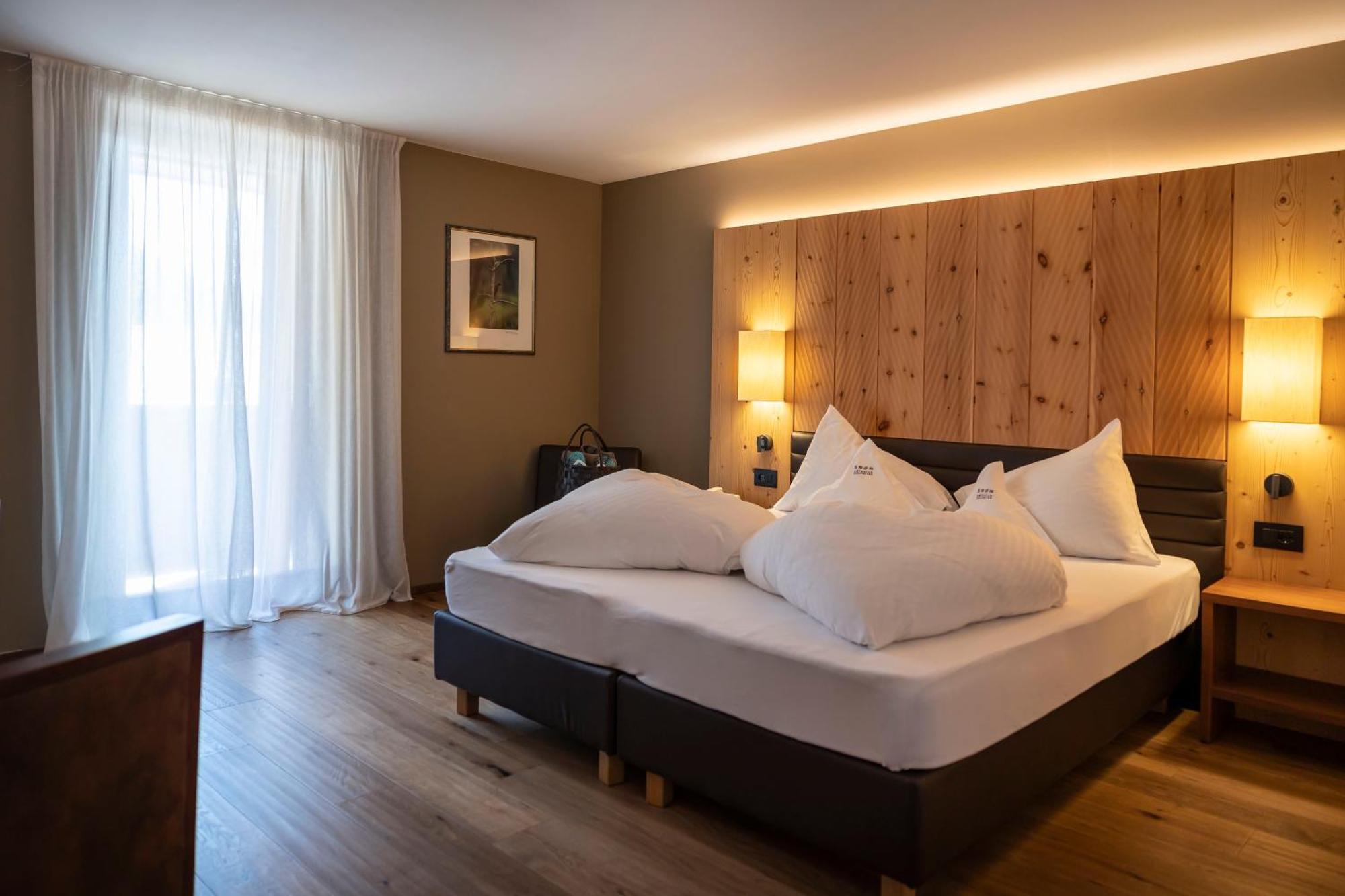 Artnatur Dolomites Hotel & Spa Siusi Esterno foto
