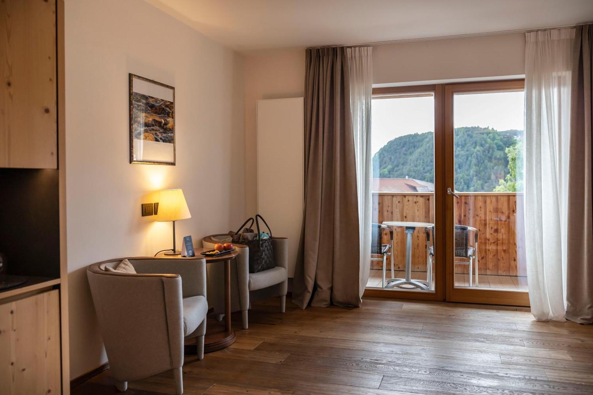 Artnatur Dolomites Hotel & Spa Siusi Esterno foto
